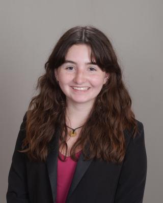 Mya Zepp Headshot